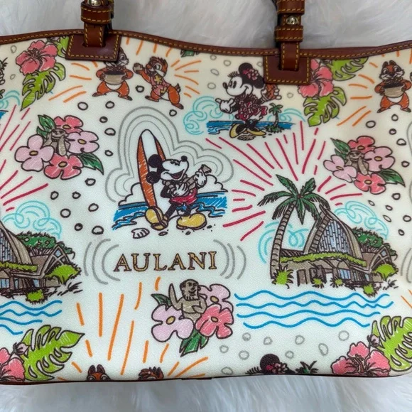 Disney Dooney & Bourke Aulani Exclusive Sketch Tote - Picture 7 of 12